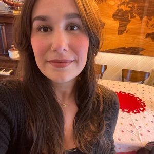 Meet your Posher, Natalie